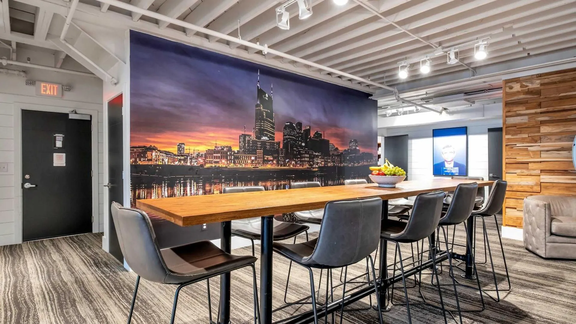 Skyline Suite With Penthouse & Rooftop Deck 6Br By Maddox Hotel Nashville