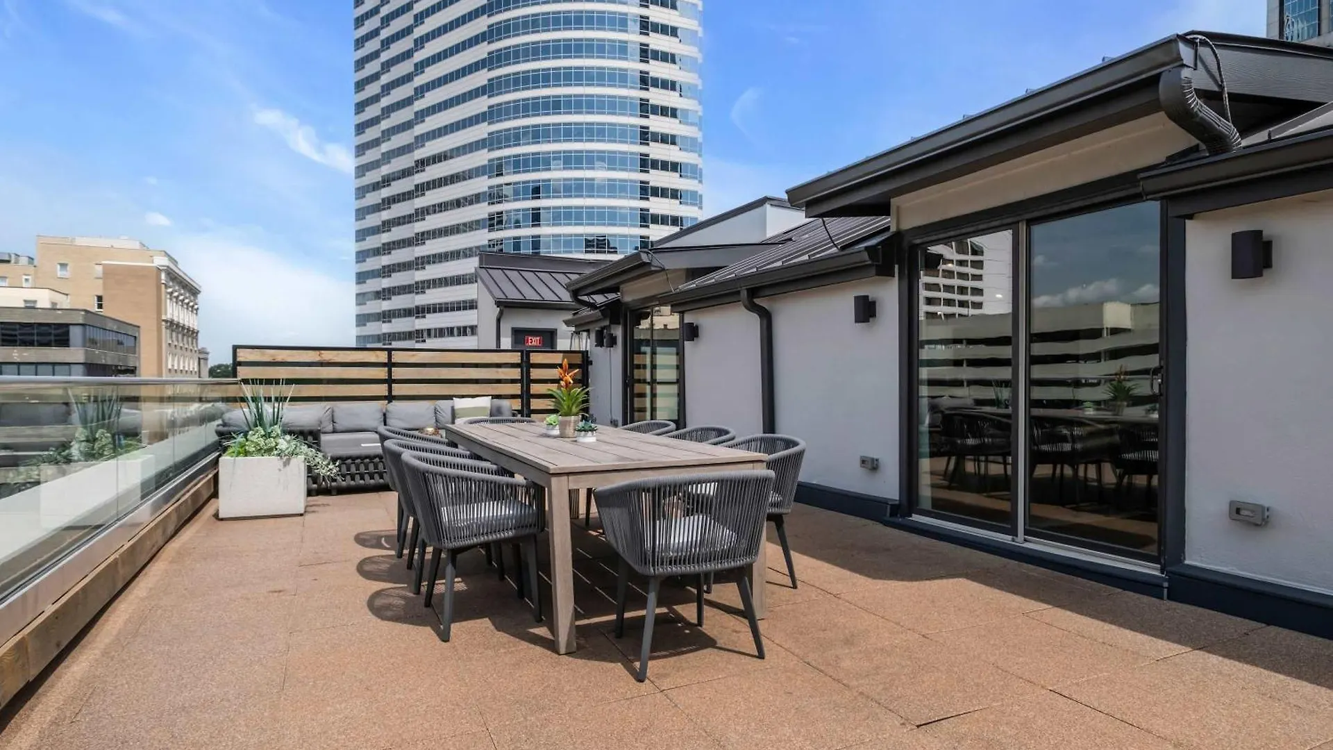 Apartman Skyline Suite With Penthouse & Rooftop Deck 6Br By Maddox Hotel Nashville
