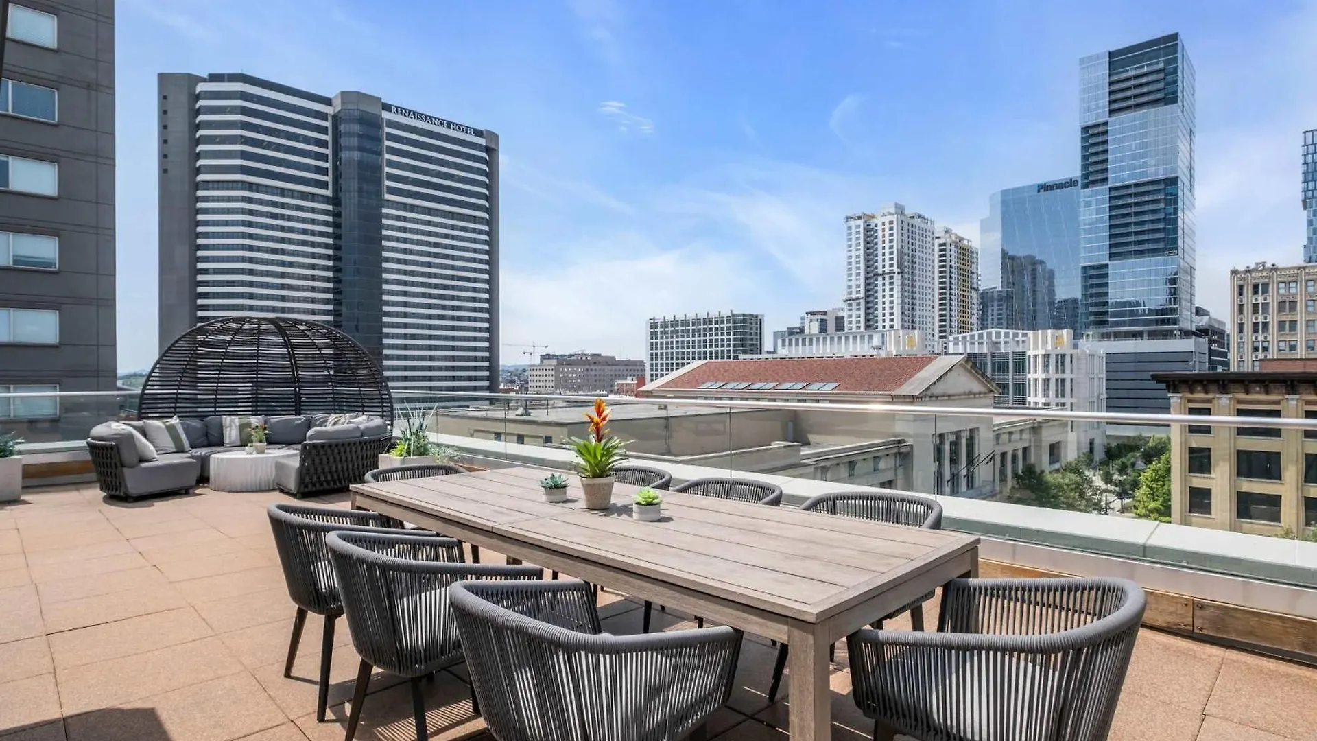 Apartman Skyline Suite With Penthouse & Rooftop Deck 6Br By Maddox Hotel Nashville