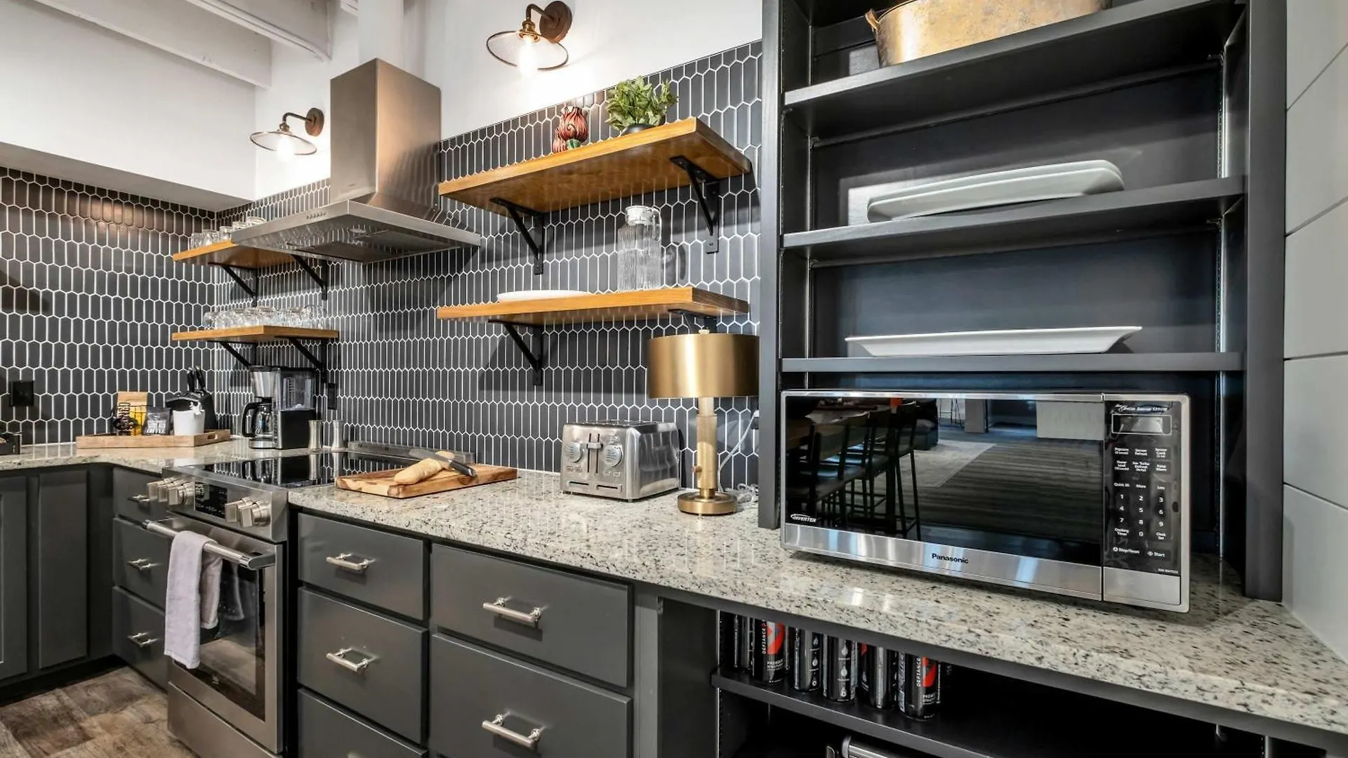 Skyline Suite With Penthouse & Rooftop Deck 6Br By Maddox Hotel Nashville